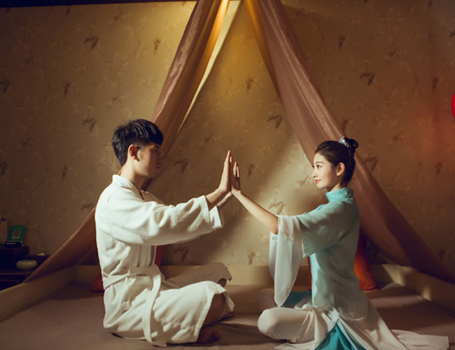 青岛李沧区水疗与创造力：当大脑在漂浮中重启